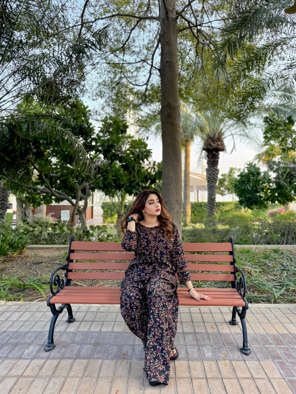 Printed Linen Farshi Shalwar – Classic & Comfortable